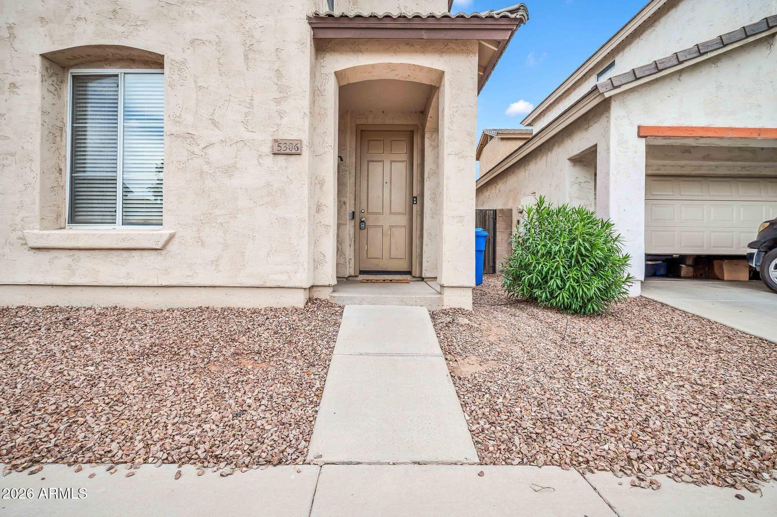 5306 W Warner Street, Phoenix, AZ 85043 — photo 4 of 38