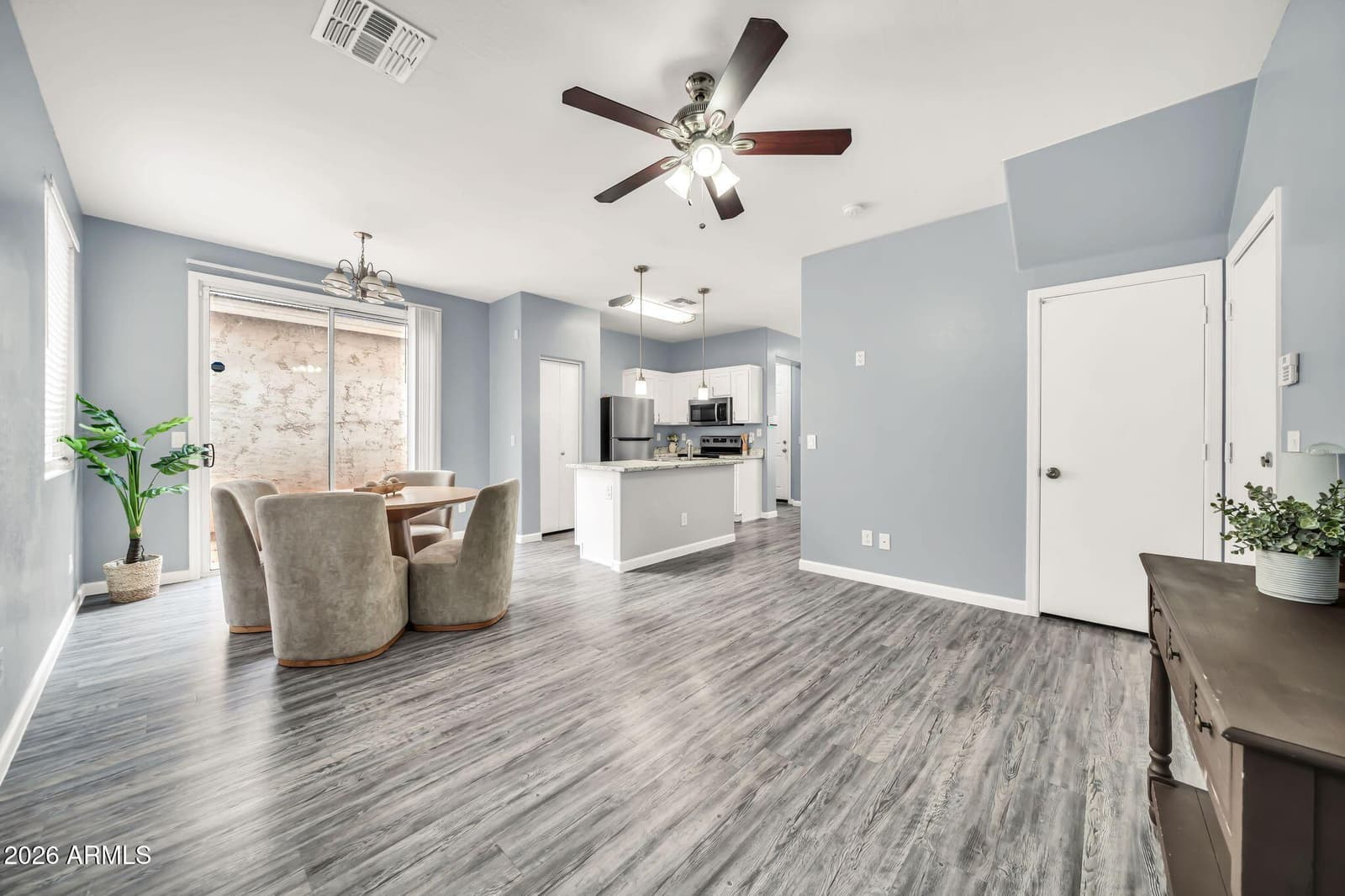 5306 W Warner Street, Phoenix, AZ 85043 — photo 13 of 38