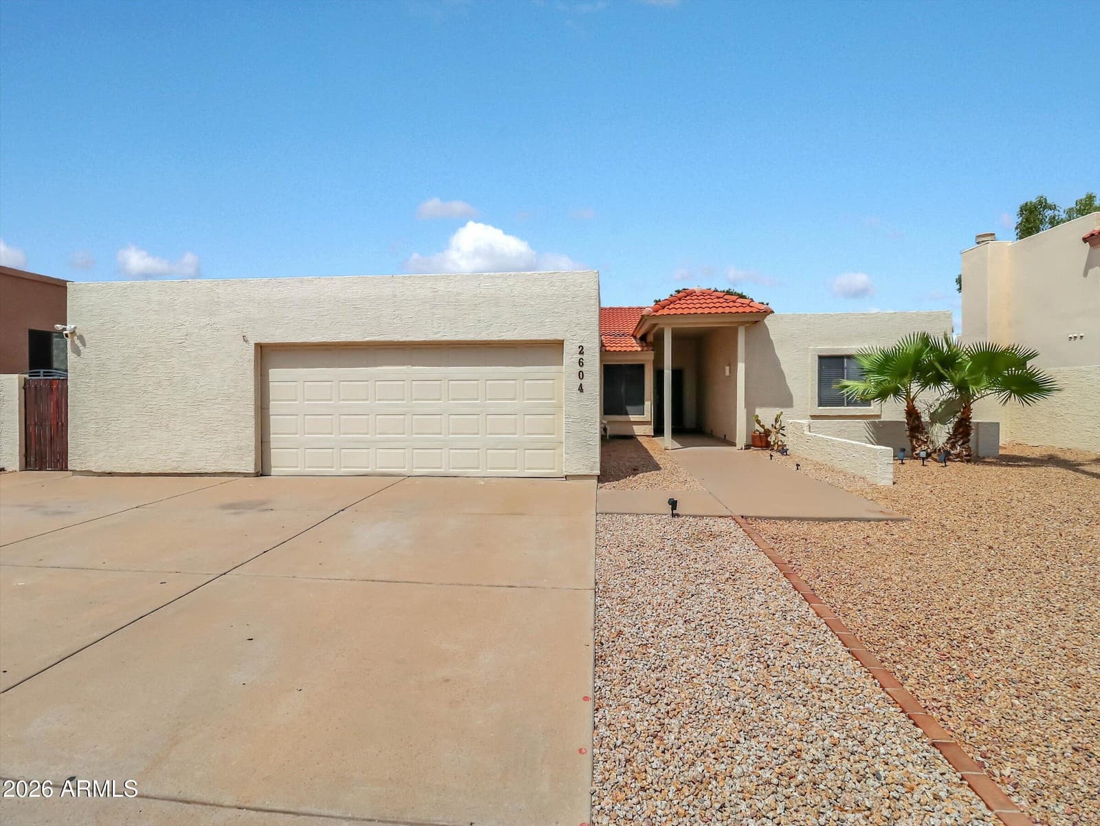 2604 S Siesta Drive, Tempe, AZ 85282 — photo 2 of 48