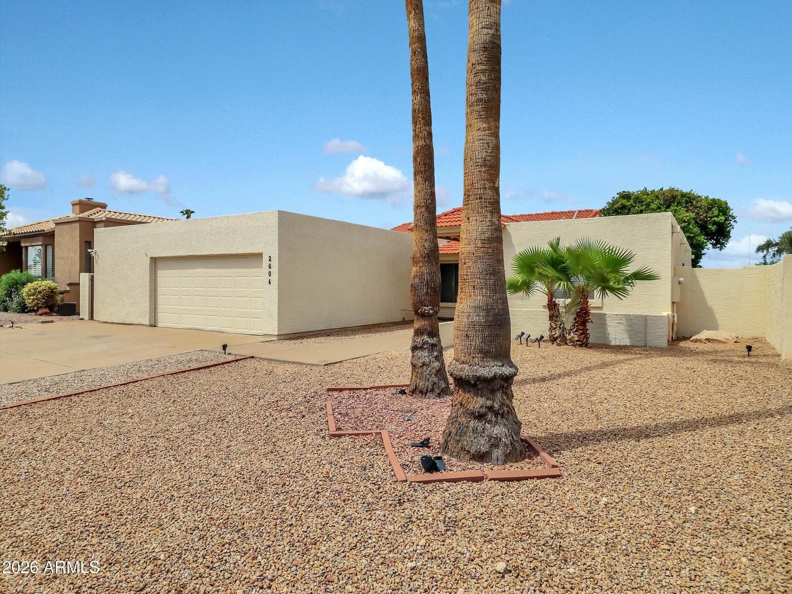 2604 S Siesta Drive, Tempe, AZ 85282 — photo 3 of 48