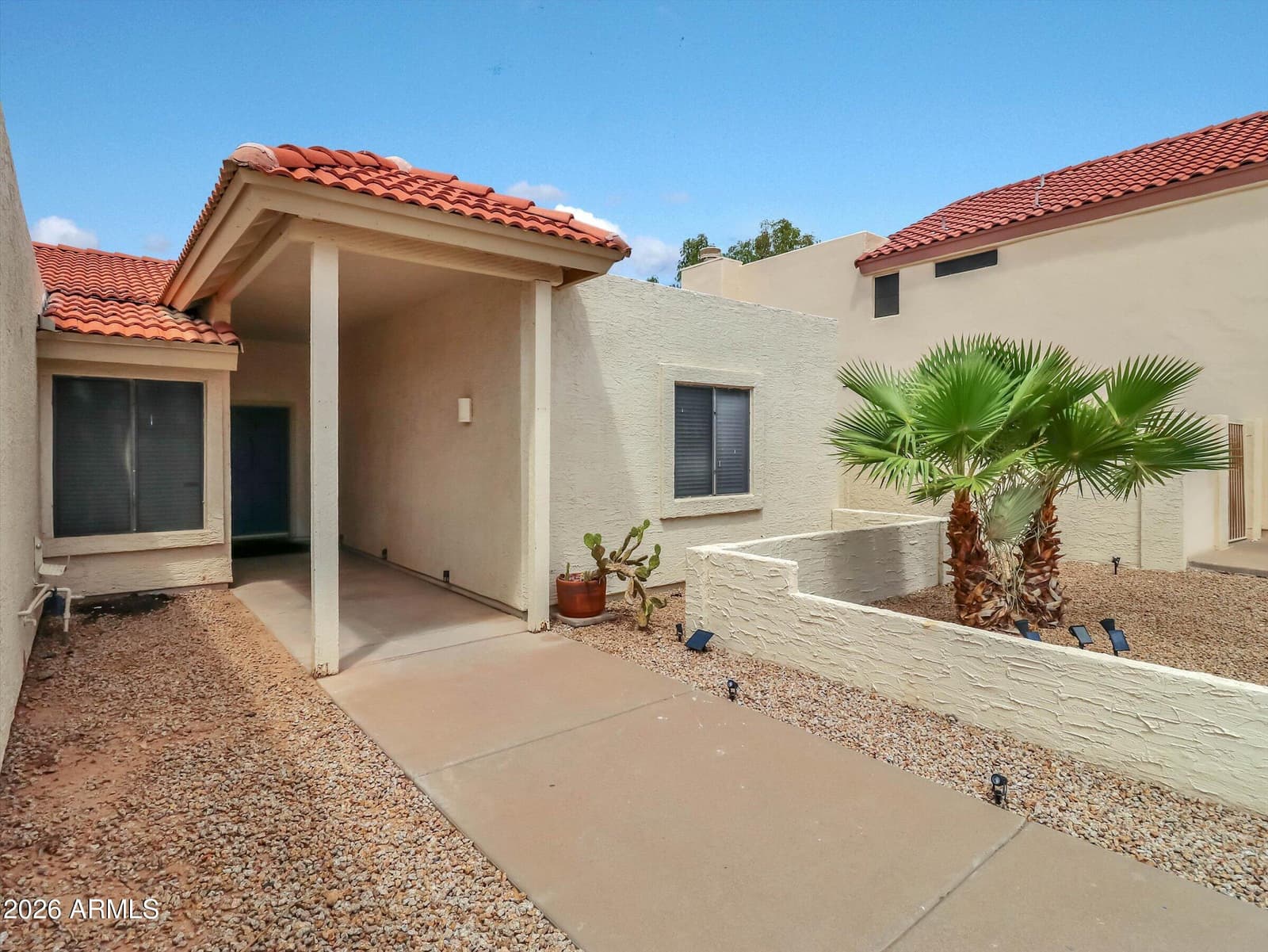 2604 S Siesta Drive, Tempe, AZ 85282 — photo 4 of 48