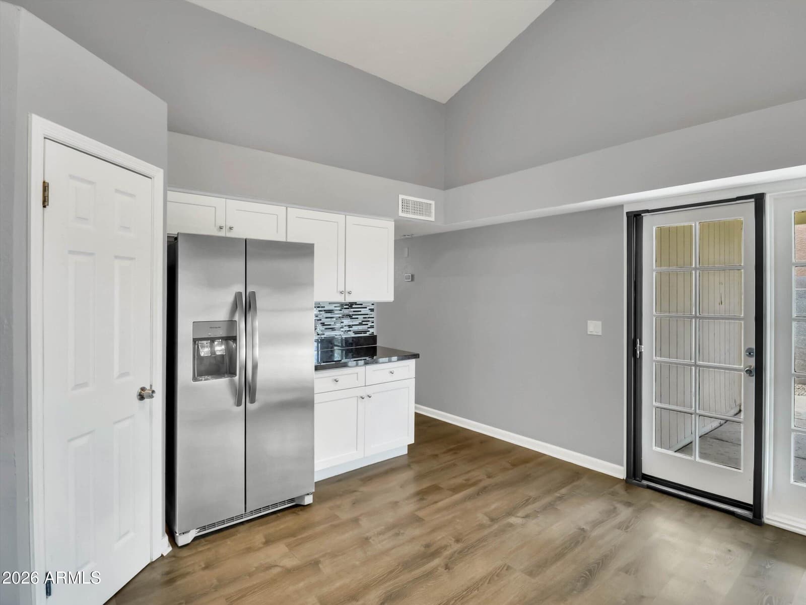 2604 S Siesta Drive, Tempe, AZ 85282 — photo 12 of 48