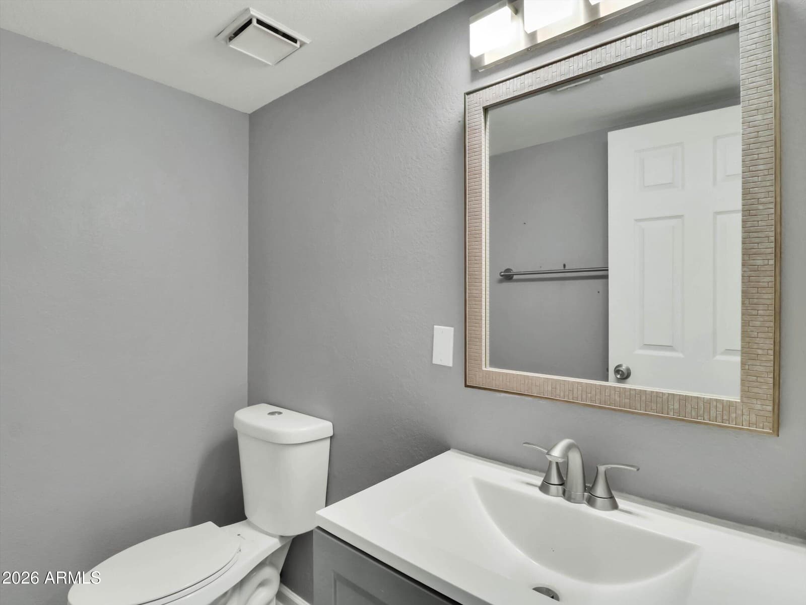 2604 S Siesta Drive, Tempe, AZ 85282 — photo 19 of 48