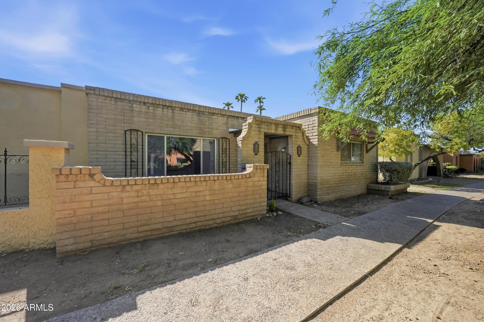 520 N Hobson Plaza, Mesa, AZ 85203 — photo 45 of 46
