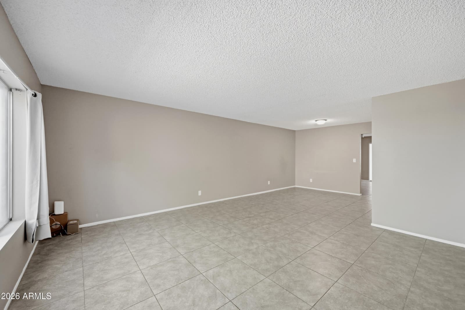 520 N Hobson Plaza, Mesa, AZ 85203 — photo 14 of 46