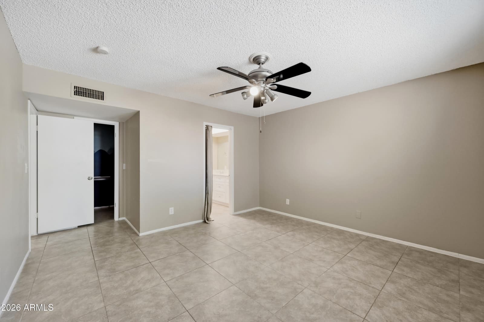 520 N Hobson Plaza, Mesa, AZ 85203 — photo 22 of 46