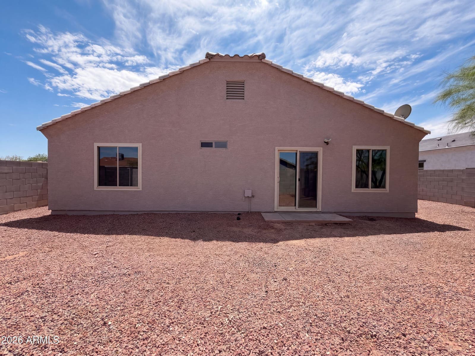10564 W Buena Vista Drive, Arizona City, AZ 85123 — photo 5 of 25