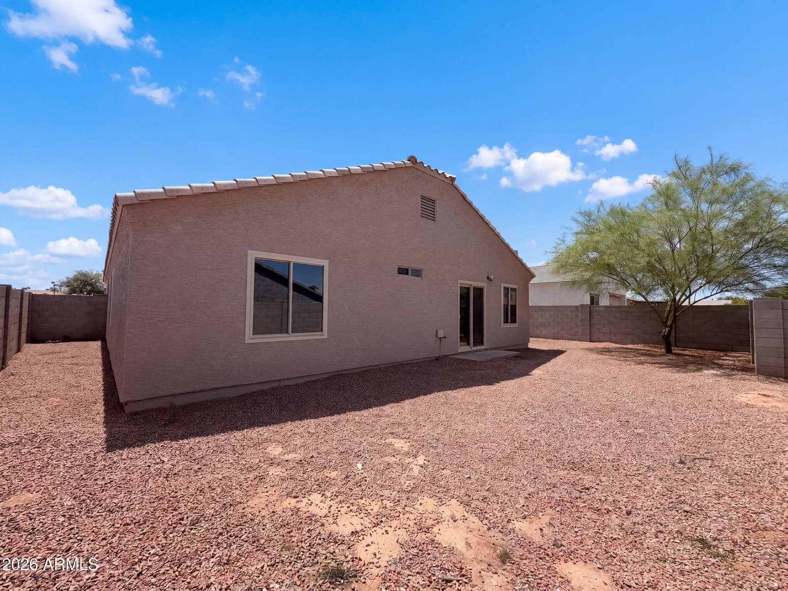 10564 W Buena Vista Drive, Arizona City, AZ 85123 — photo 23 of 25