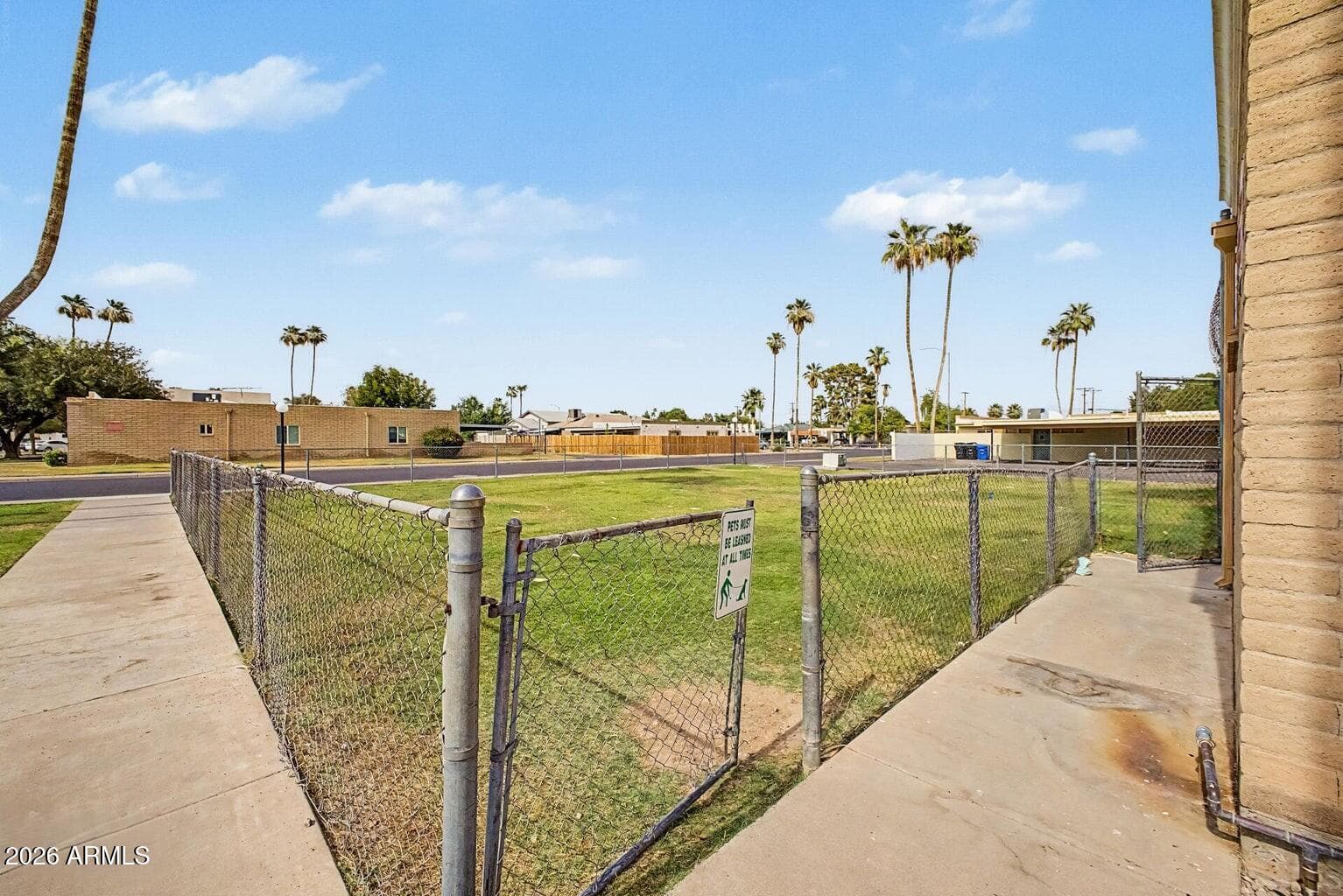 520 N Hobson Plaza, Mesa, AZ 85203 — photo 40 of 46