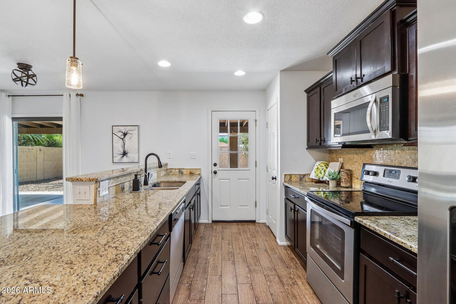 5502 S Hazelton Lane, Tempe, AZ 85283 — photo 14 of 33