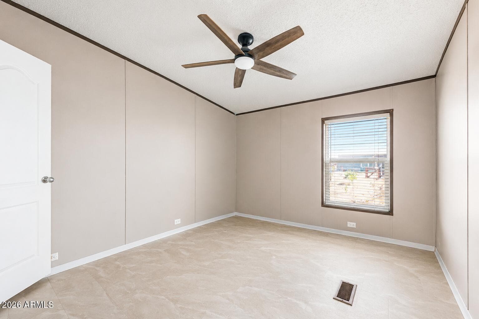 28805 N 213th Avenue, Wittmann, AZ 85361 — photo 14 of 20