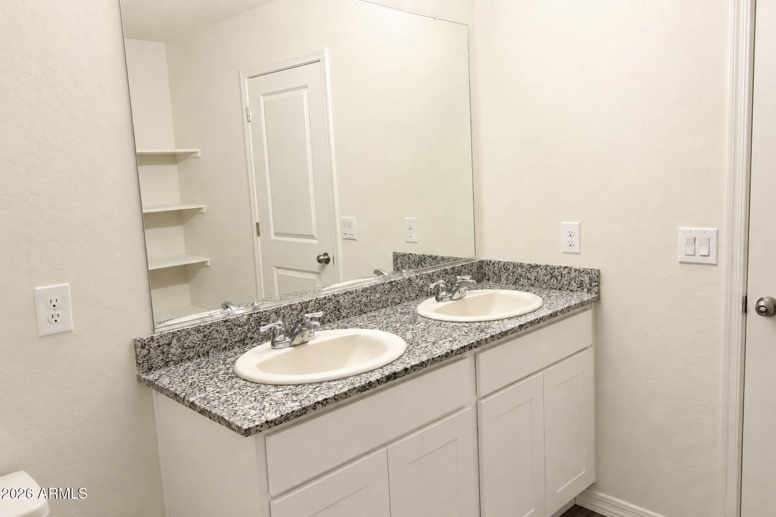 2061 E Julian Drive, Casa Grande, AZ 85122 — photo 13 of 21