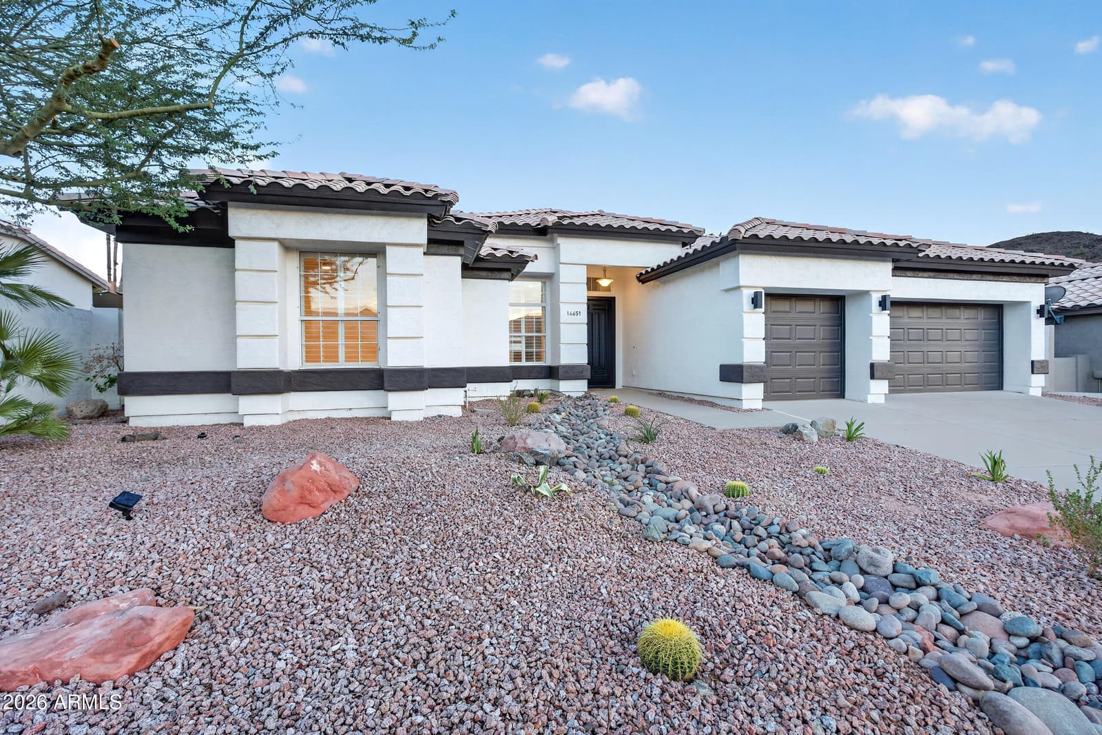 16651 S 18th Way, Phoenix, AZ 85048 — photo 2 of 55