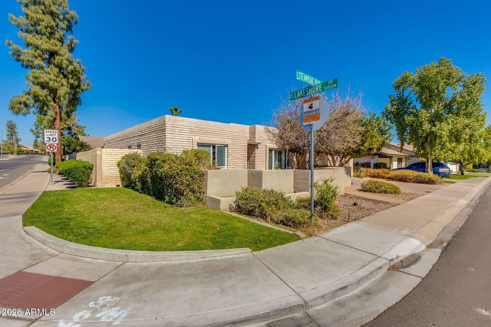 1204 E Steamboat Bend Drive, Tempe, AZ 85283 — photo 2 of 64