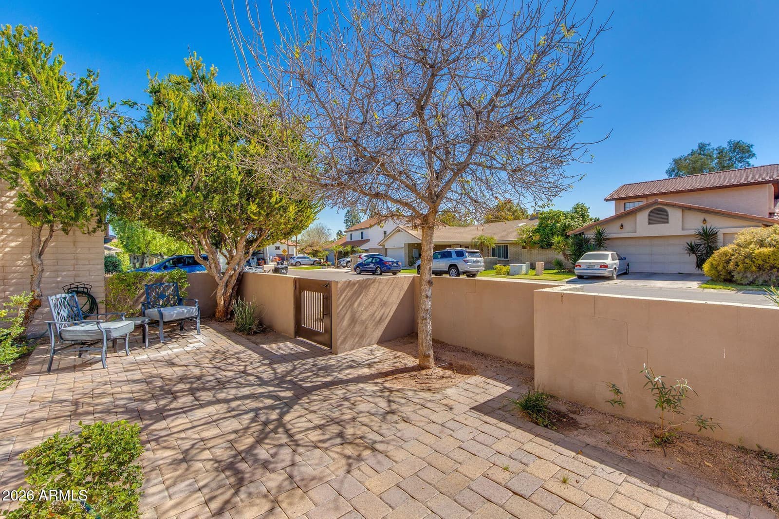 1204 E Steamboat Bend Drive, Tempe, AZ 85283 — photo 6 of 64