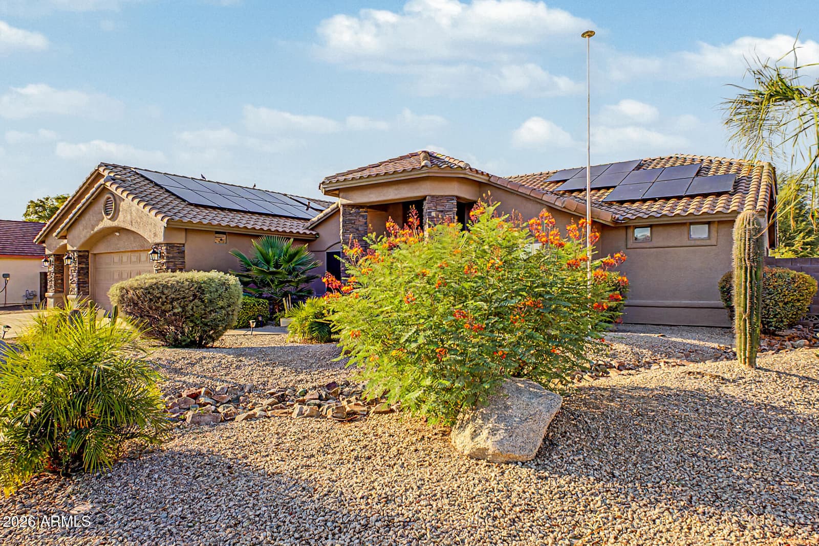 240 E Pebble Trail, Casa Grande, AZ 85122 — photo 10 of 54
