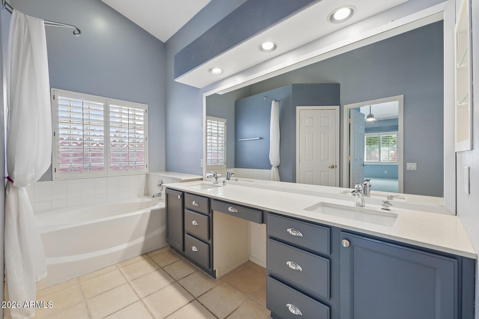 3301 E Behrend Drive, Phoenix, AZ 85050 — photo 13 of 22