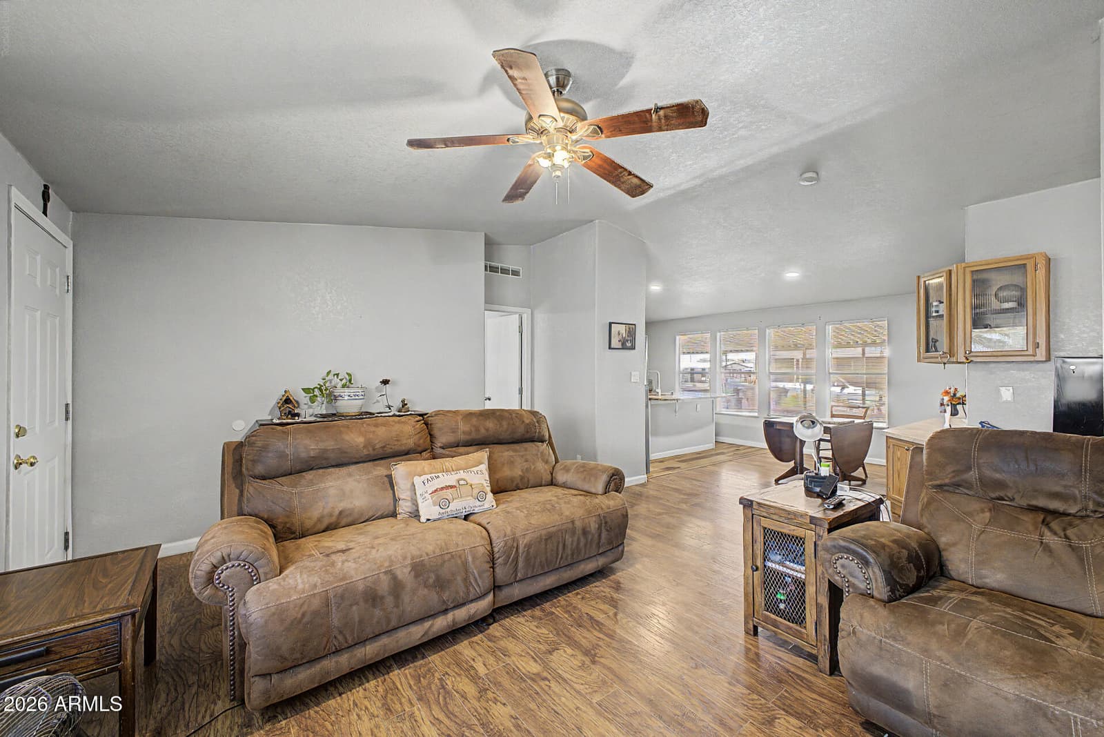 5540 E Baywood Avenue, Mesa, AZ 85206 — photo 7 of 27