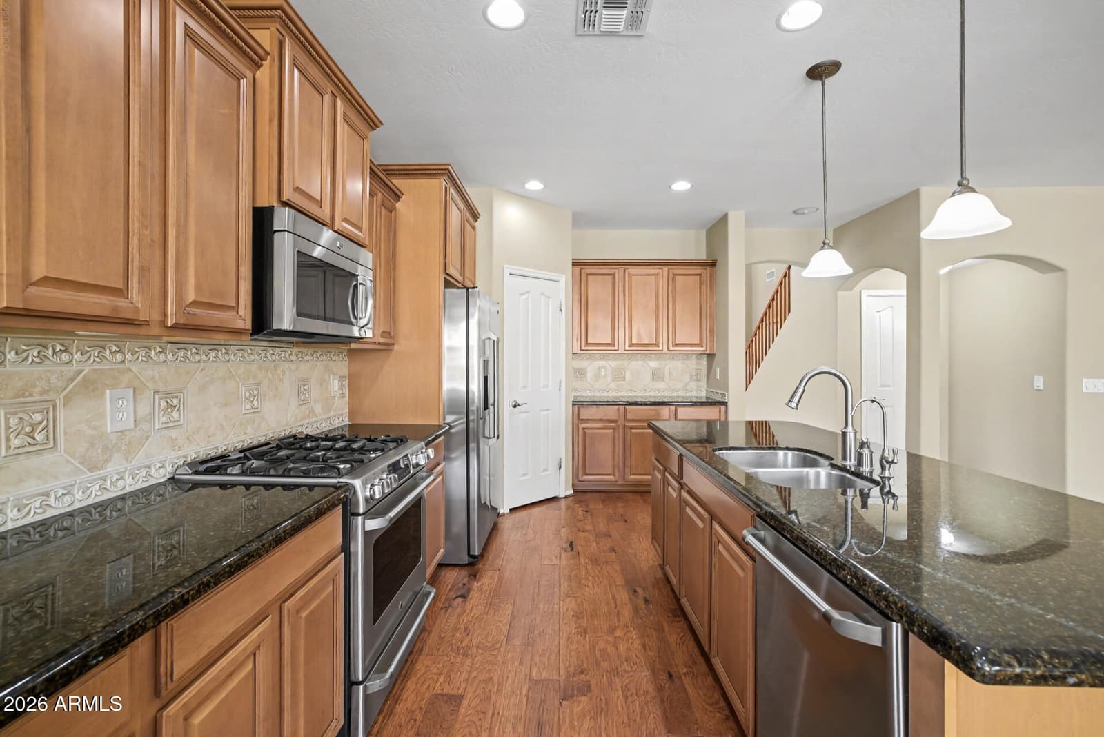 2946 E Santa Fe Lane, Gilbert, AZ 85297 — photo 10 of 35