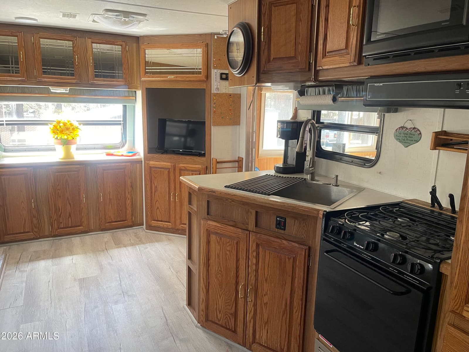 181 N 6th Drive 13, Show Low, AZ 85901 — photo 15 of 25
