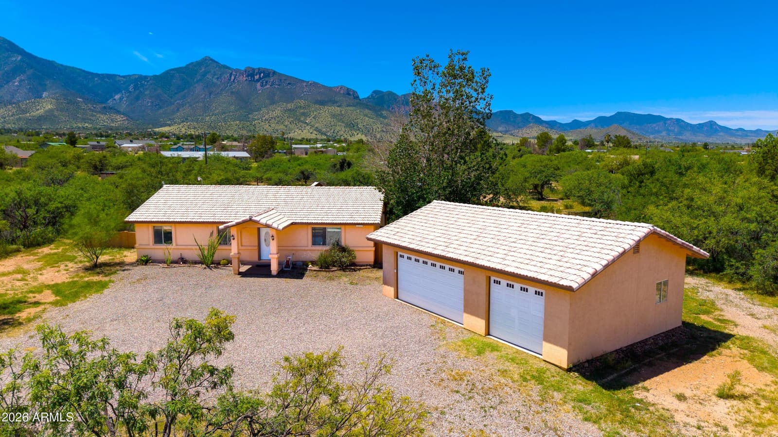 7176 S Y Lightning Ranch Road, Hereford, AZ 85615 — photo 1 of 26