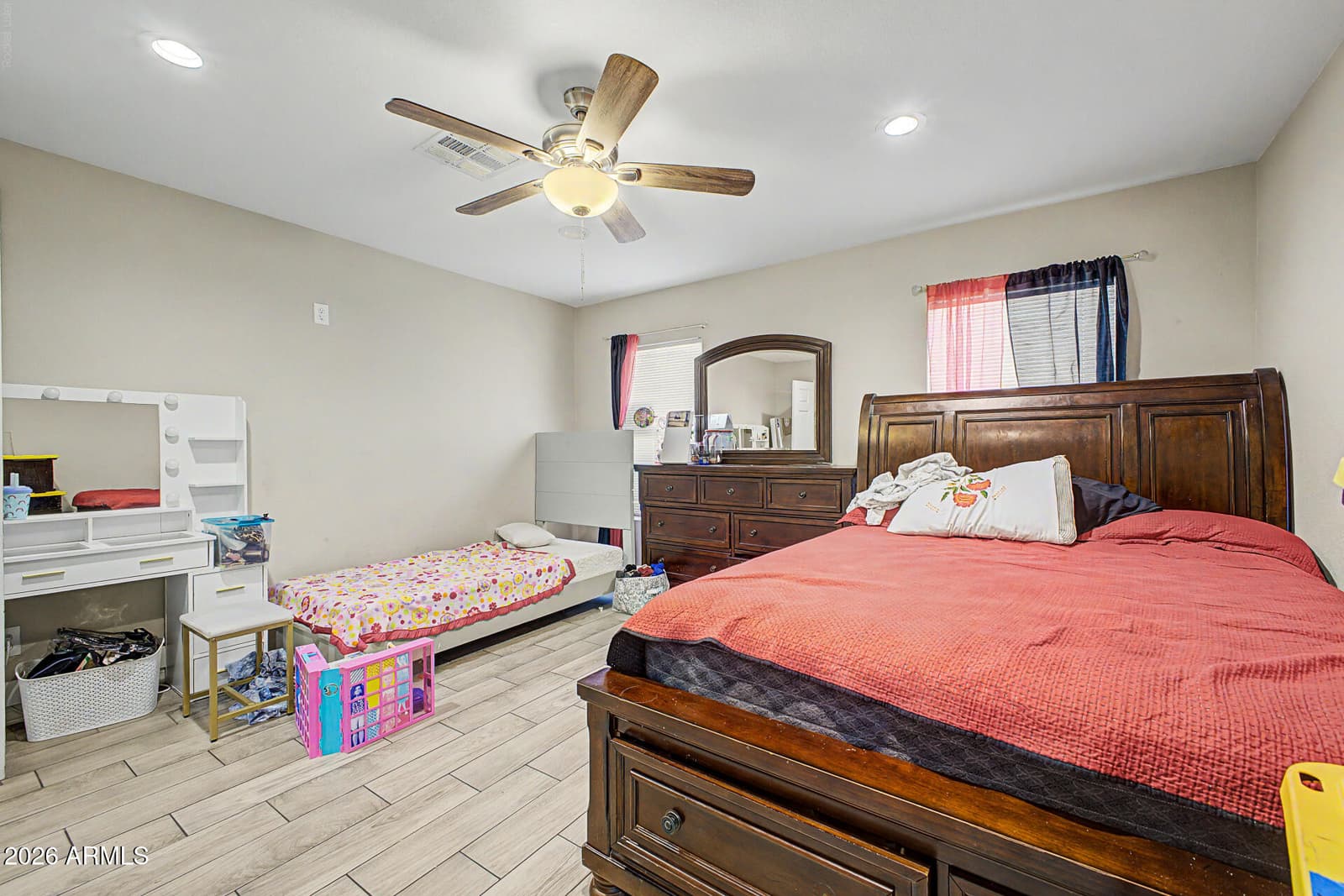 3828 W Latham Street, Phoenix, AZ 85009 — photo 12 of 23