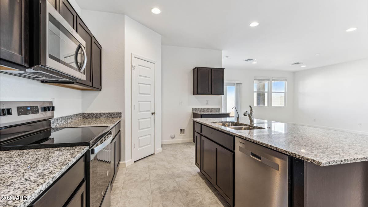 12323 E Lupine Lane, Florence, AZ 85132 — photo 13 of 63