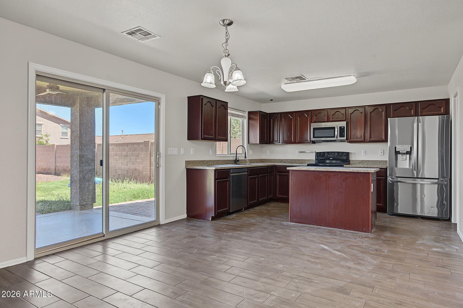 1084 E Kelsi Avenue, San Tan Valley, AZ 85140 — photo 9 of 31