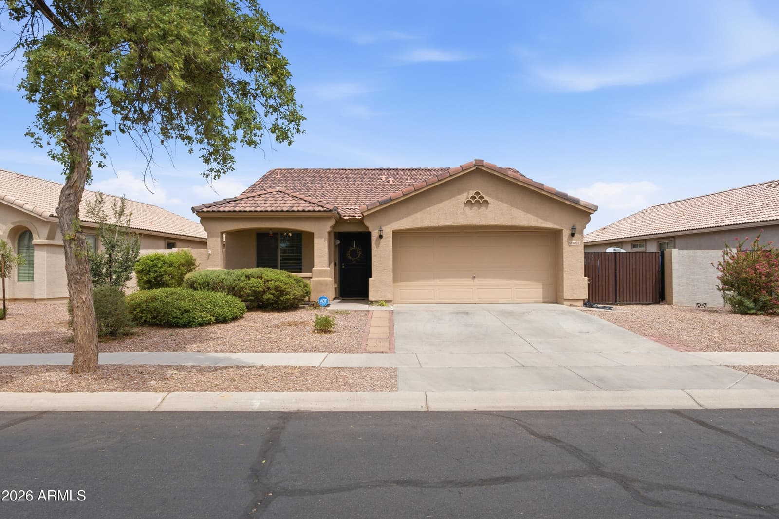 4078 E Maplewood Street, Gilbert, AZ 85297 — photo 1 of 37