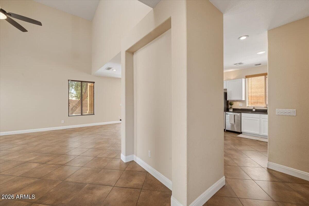 1137 S Hazel Street, Gilbert, AZ 85296 — photo 3 of 52