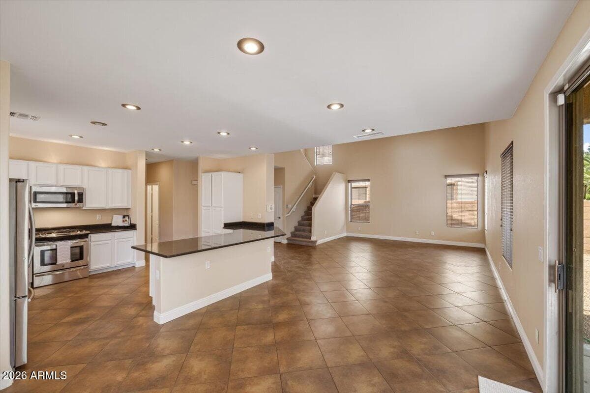 1137 S Hazel Street, Gilbert, AZ 85296 — photo 14 of 52
