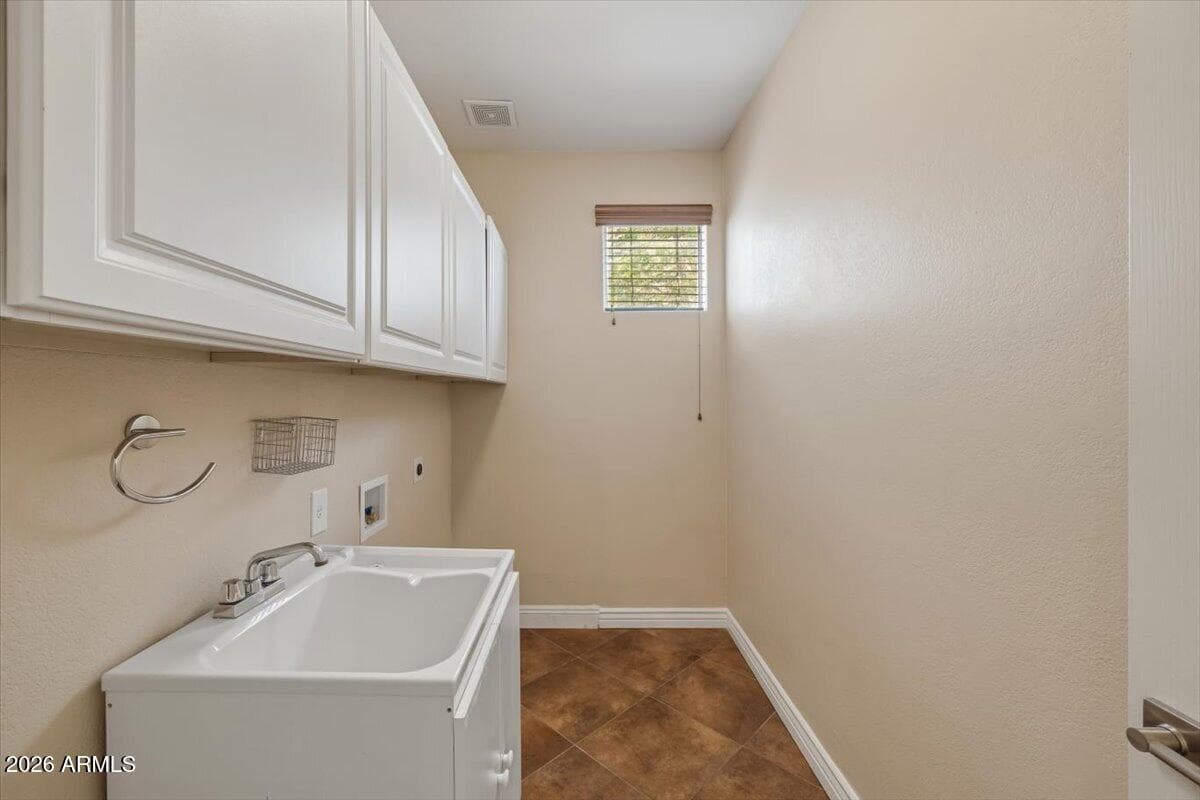 1137 S Hazel Street, Gilbert, AZ 85296 — photo 18 of 52