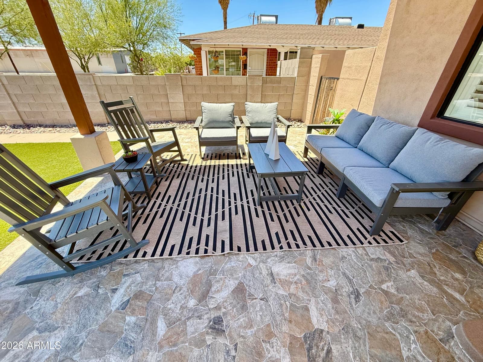 512 N 9th Avenue, Phoenix, AZ 85007 — photo 4 of 56