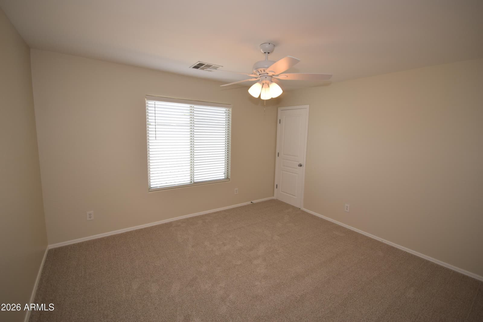 1079 E Country Crossing Way, San Tan Valley, AZ 85143 — photo 22 of 49
