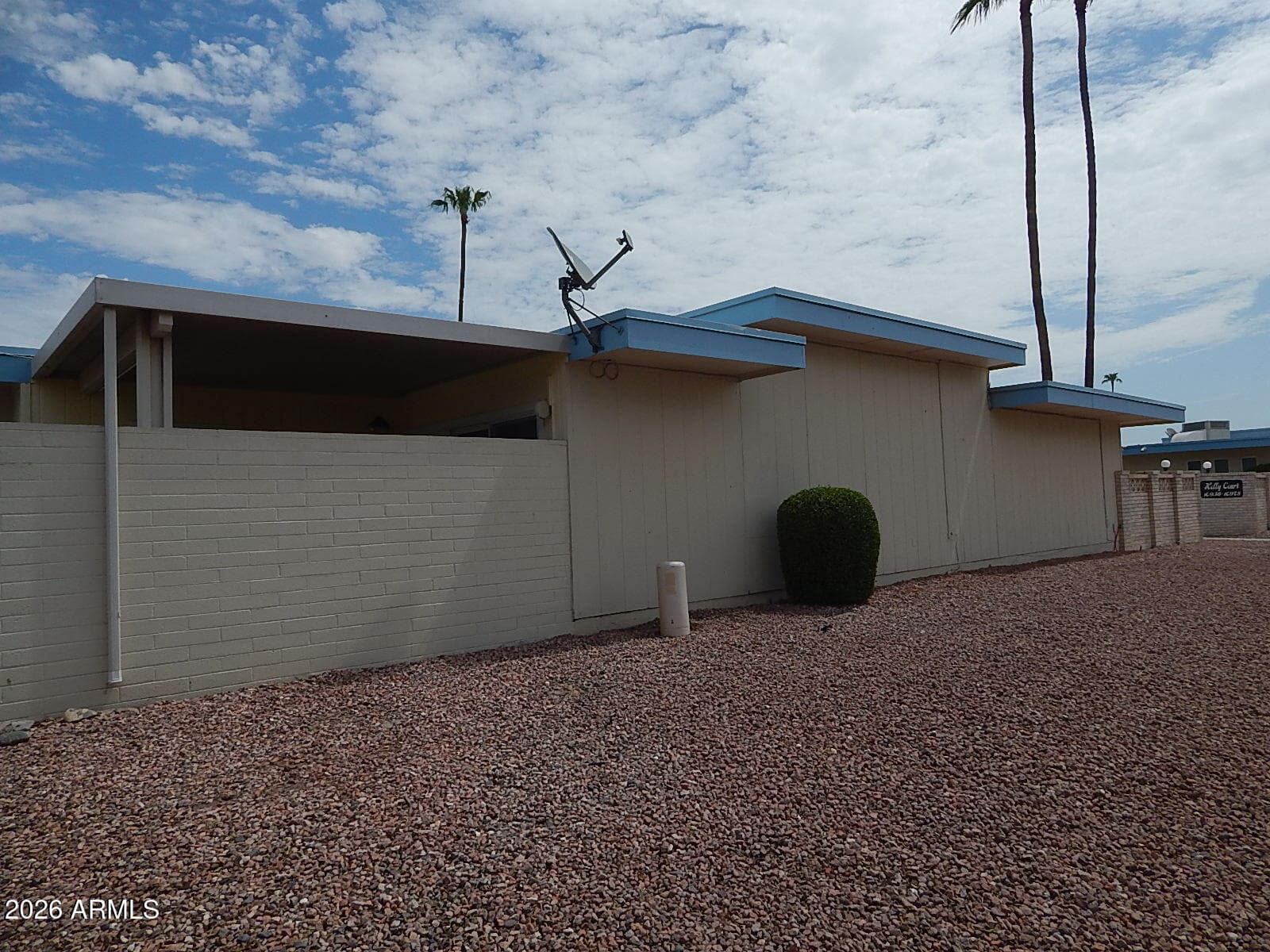 10978 W Coggins Drive, Sun City, AZ 85351 — photo 2 of 15