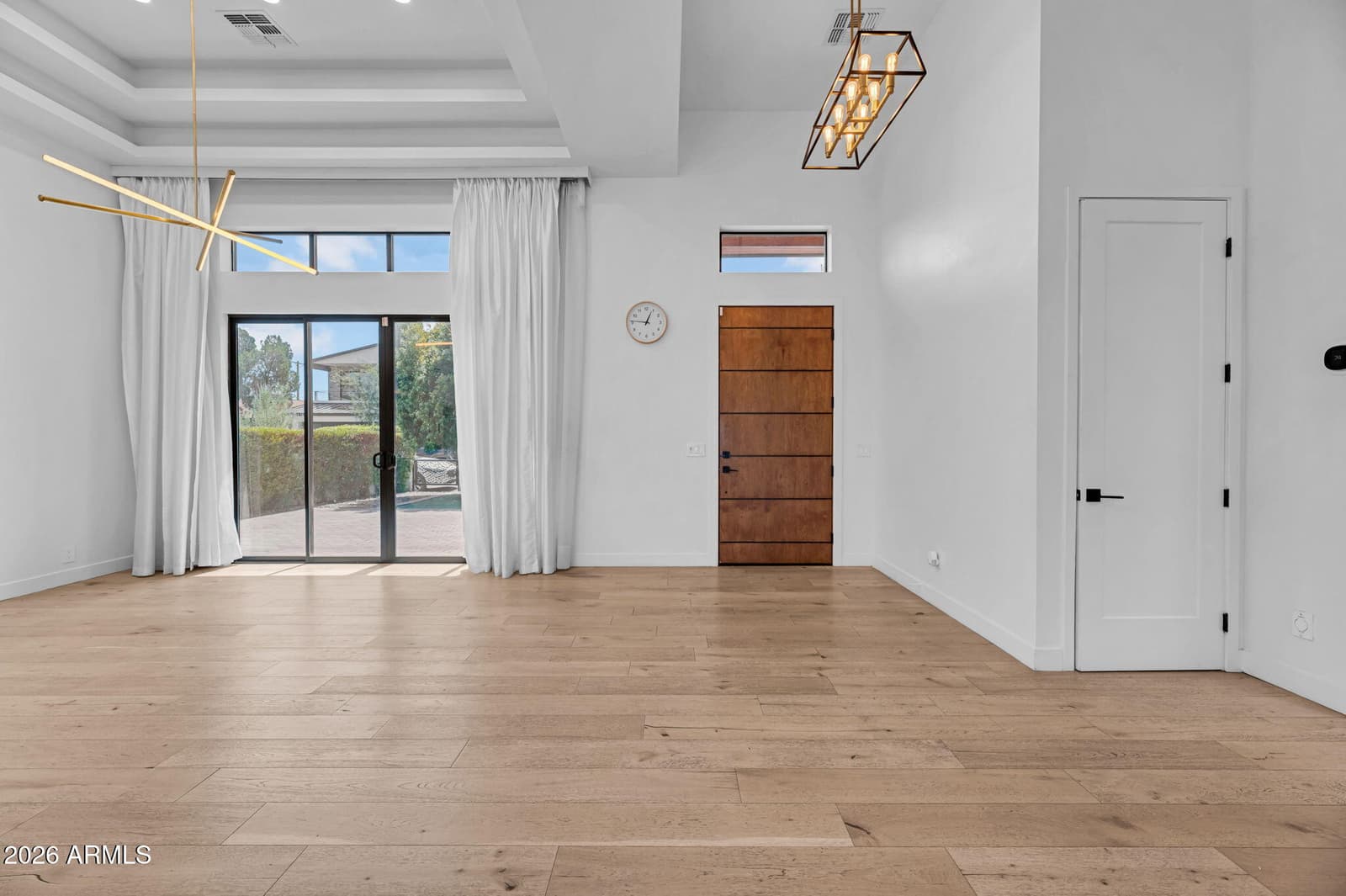 4410 E Turney Avenue, Phoenix, AZ 85018 — photo 4 of 46