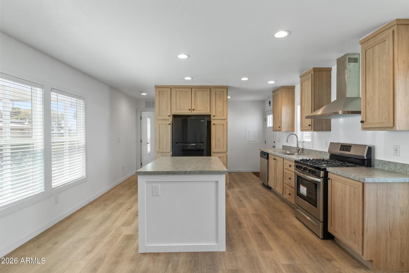 701 S Dobson Road 34, Mesa, AZ 85202 — photo 5 of 58