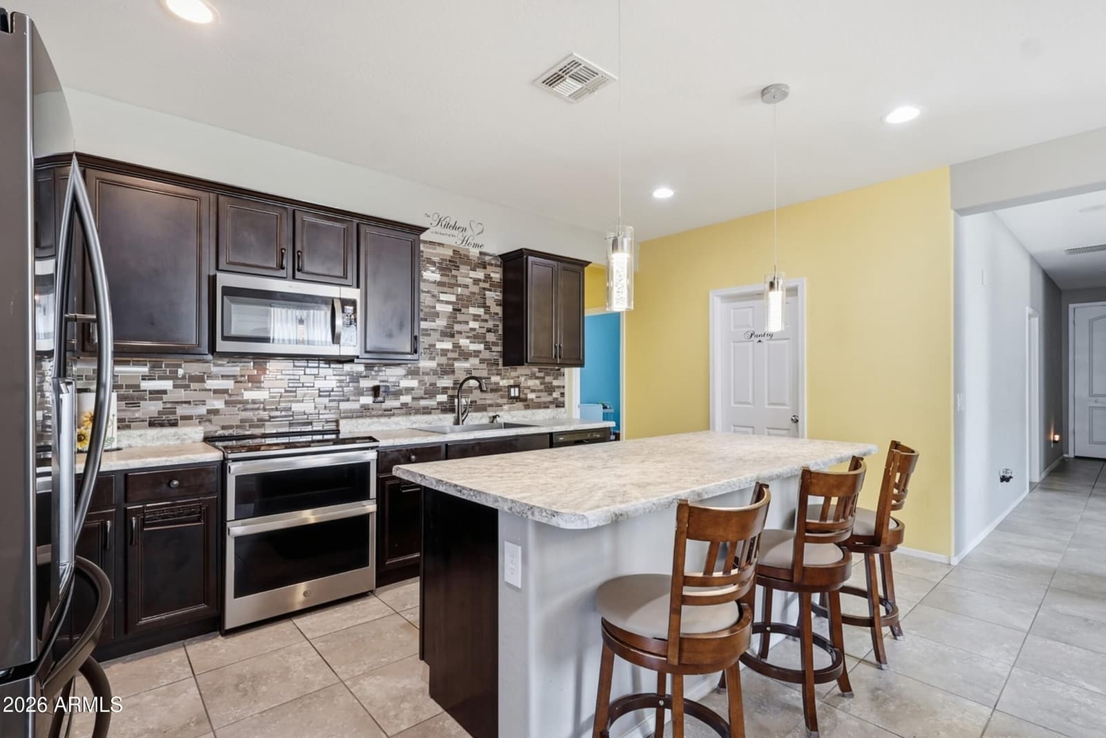 17990 W Louise Drive, Surprise, AZ 85387 — photo 11 of 40