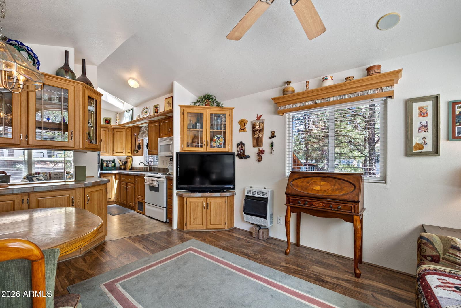 2240 E Quarter Horse Way, Show Low, AZ 85901 — photo 11 of 23