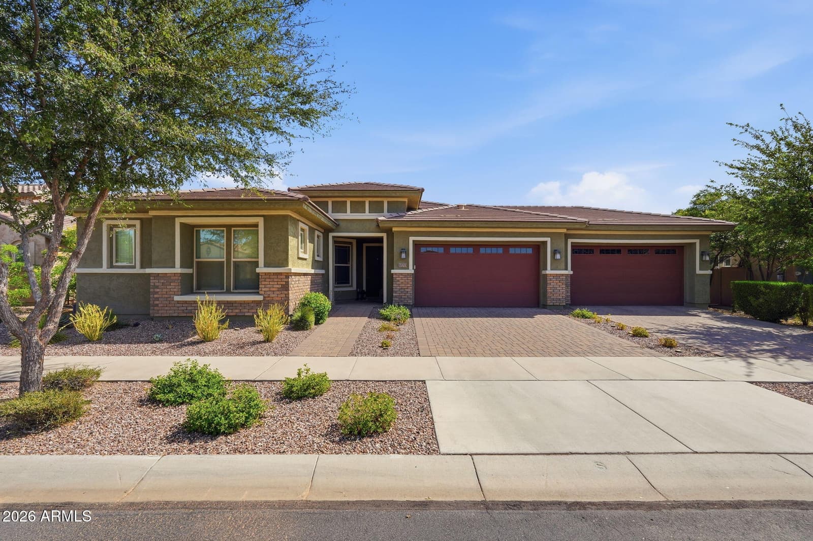 10713 E Stearn Avenue, Mesa, AZ 85212 — photo 1 of 47