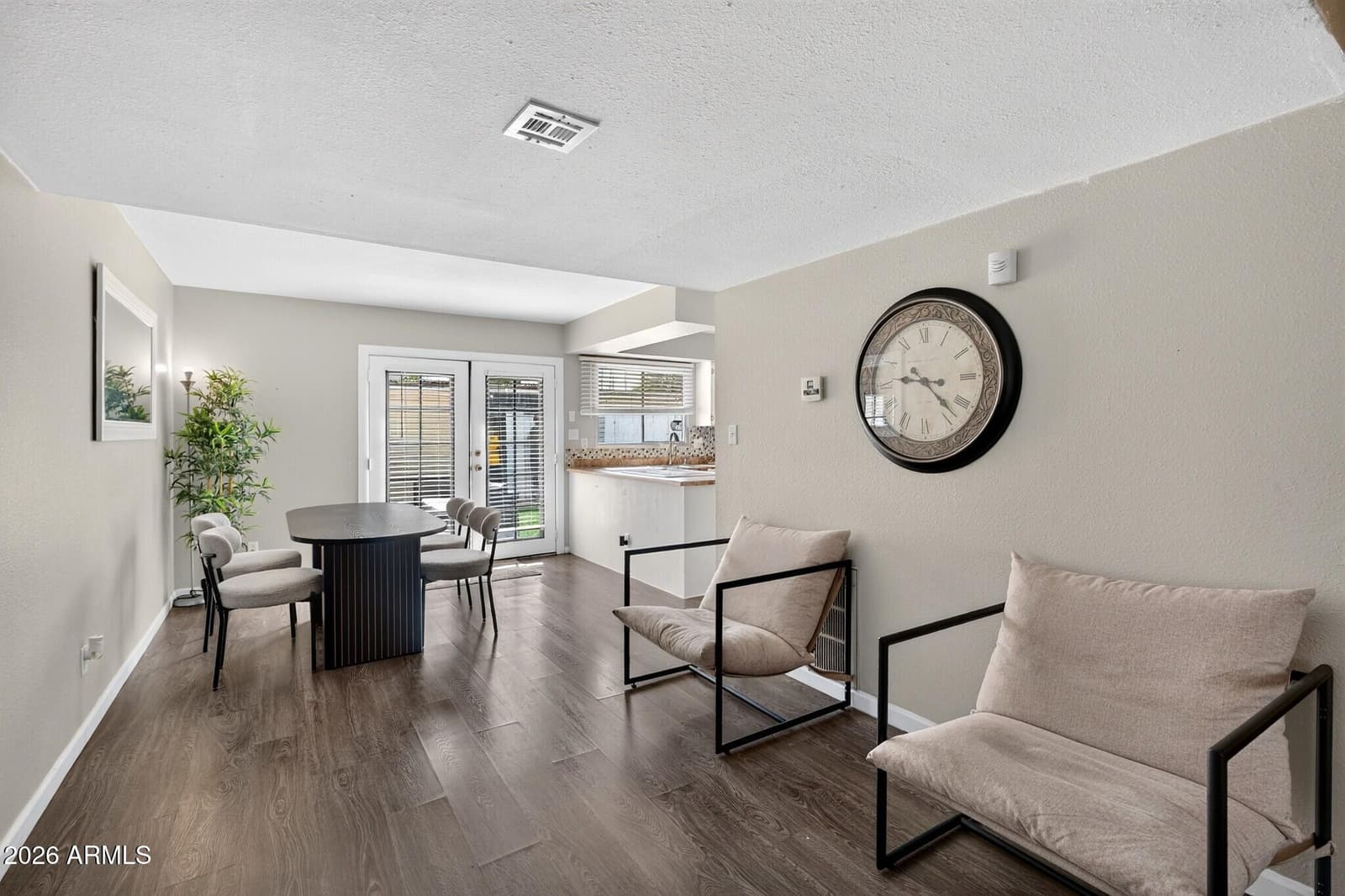 6558 S Granada Drive, Tempe, AZ 85283 — photo 10 of 46
