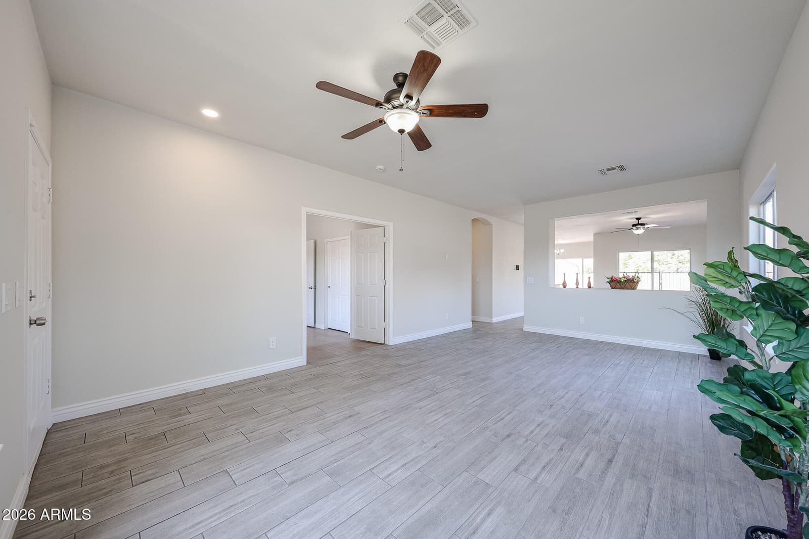 11800 W Virginia Avenue, Avondale, AZ 85392 — photo 8 of 94