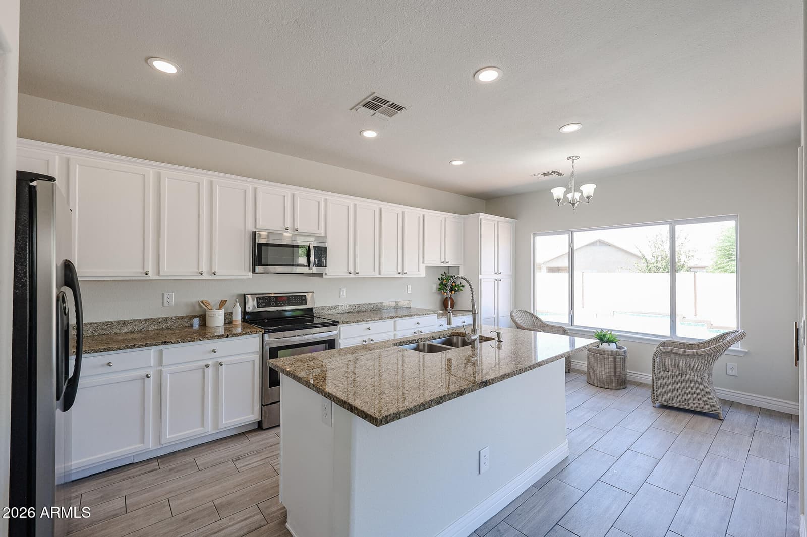 11800 W Virginia Avenue, Avondale, AZ 85392 — photo 14 of 94