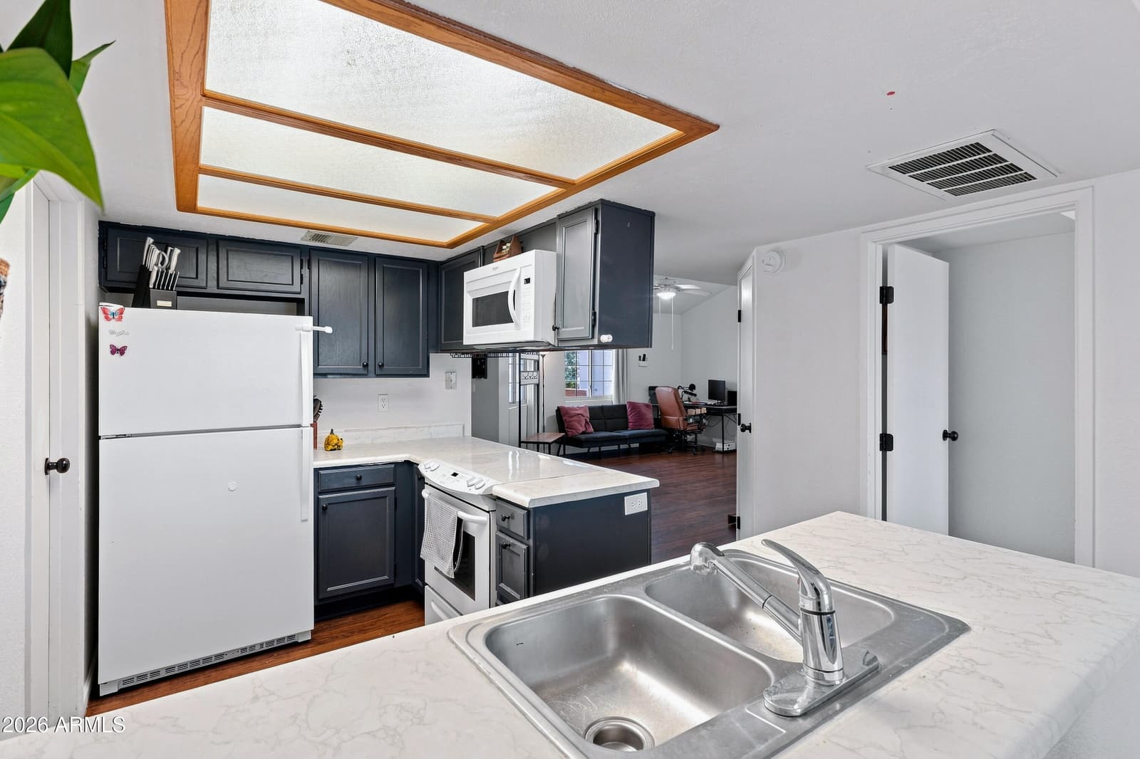 2020 W Union Hills Drive 202, Phoenix, AZ 85027 — photo 13 of 44