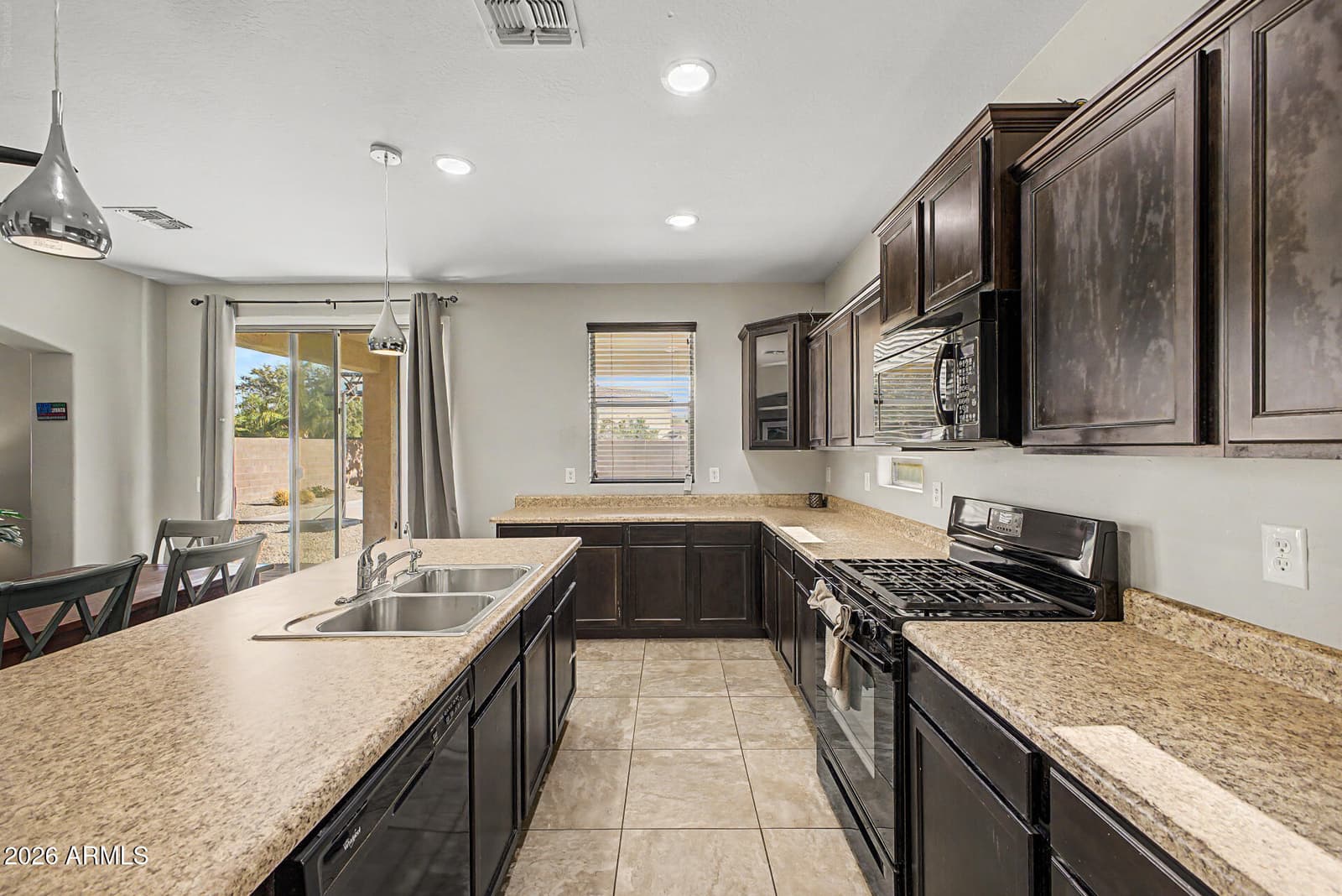 10903 E Quade Avenue, Mesa, AZ 85212 — photo 11 of 39