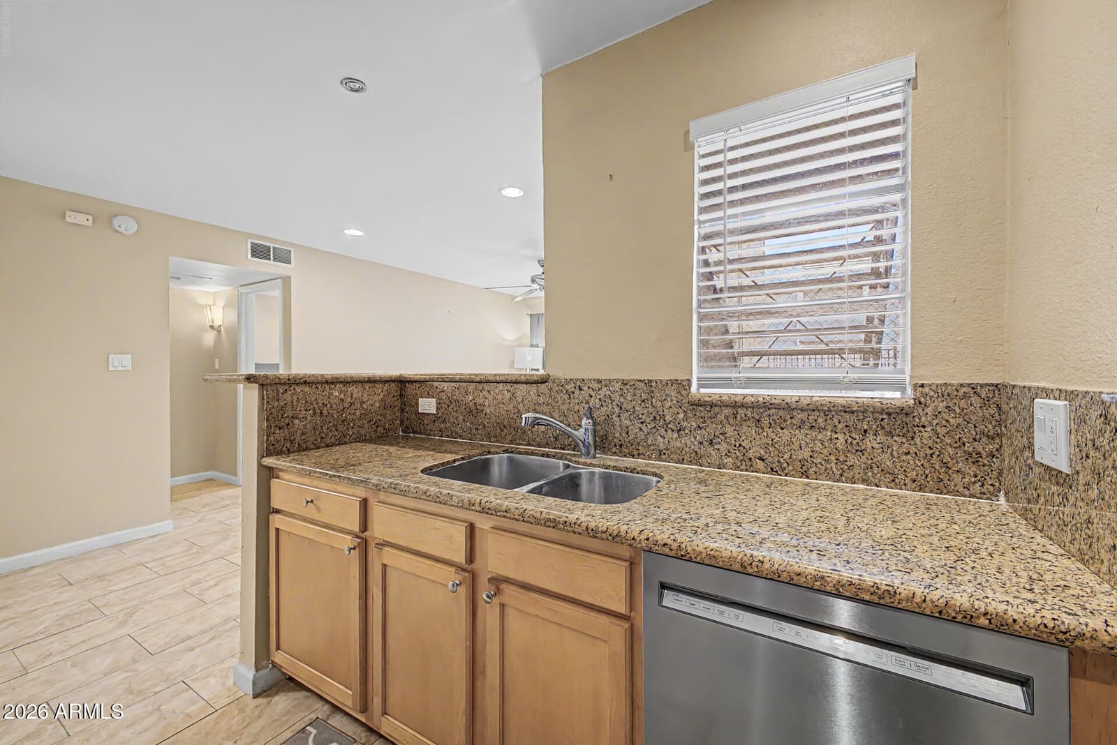4410 N Longview Avenue 115, Phoenix, AZ 85014 — photo 9 of 21