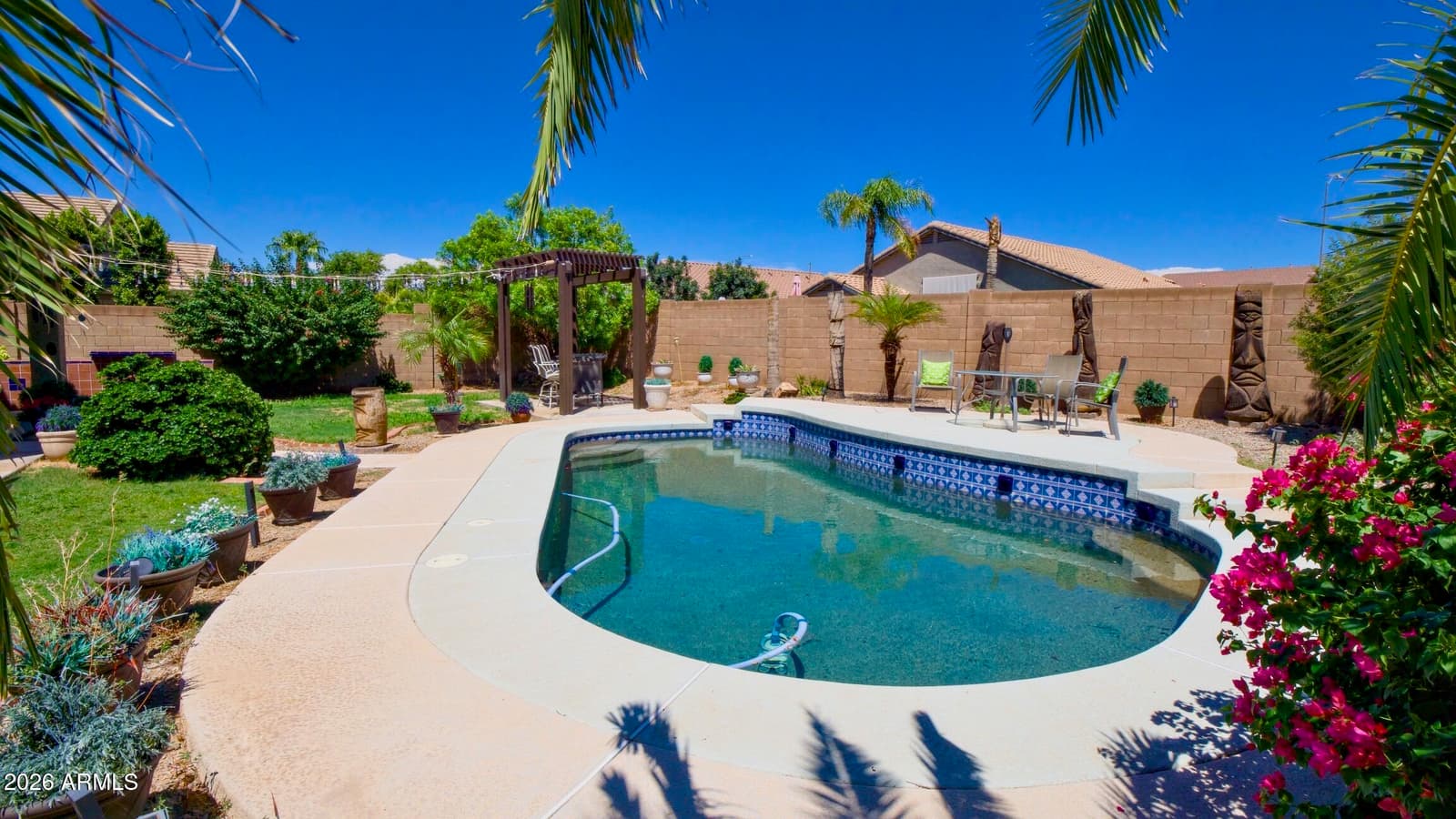 2927 S Chatsworth Road, Mesa, AZ 85212 — photo 2 of 30