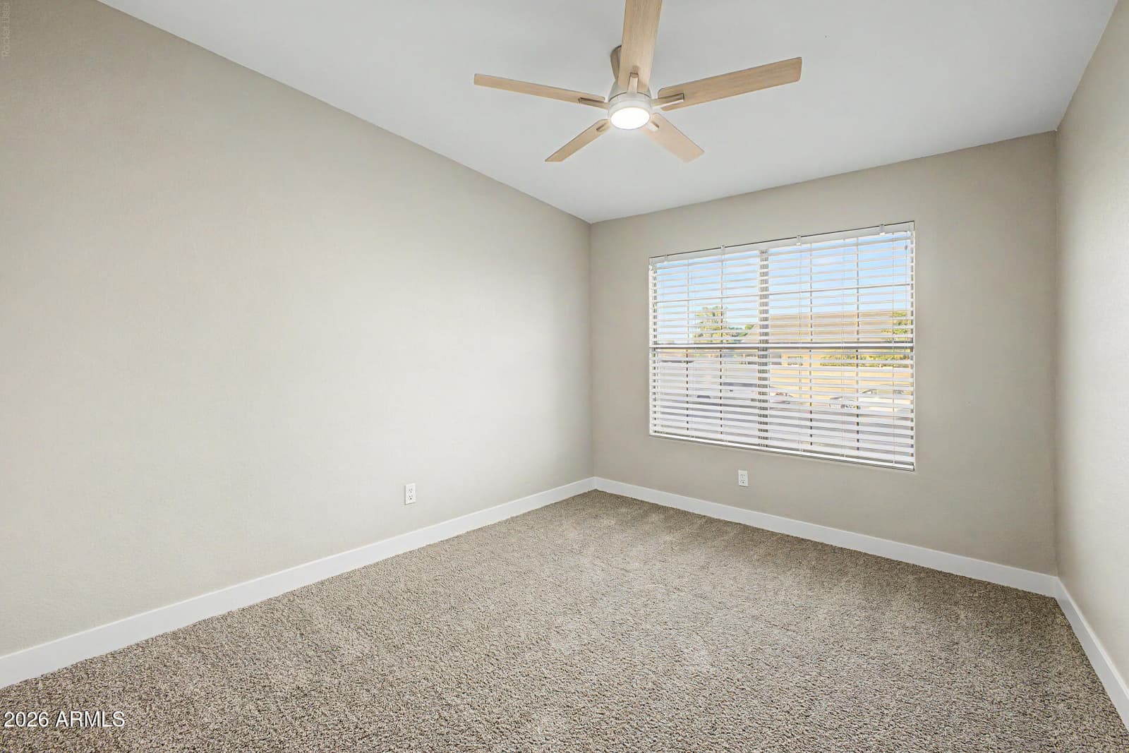 576 S Moorea Drive, Gilbert, AZ 85296 — photo 27 of 40