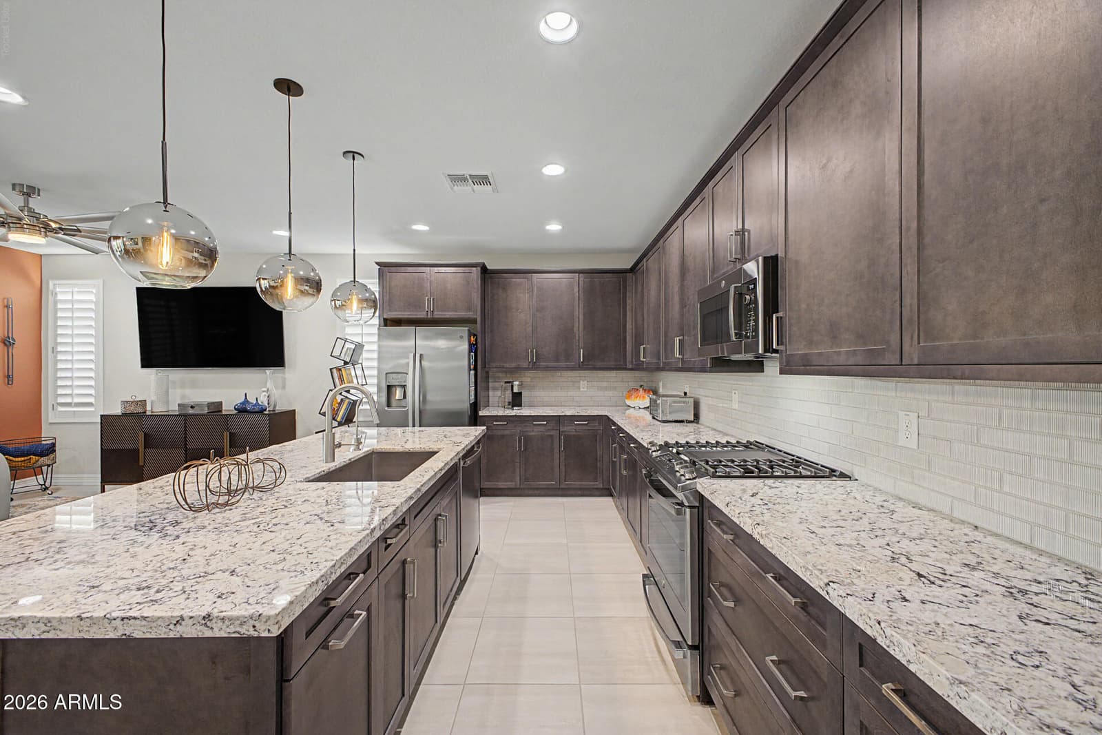 1337 W Camina Buena Vista, San Tan Valley, AZ 85140 — photo 14 of 66