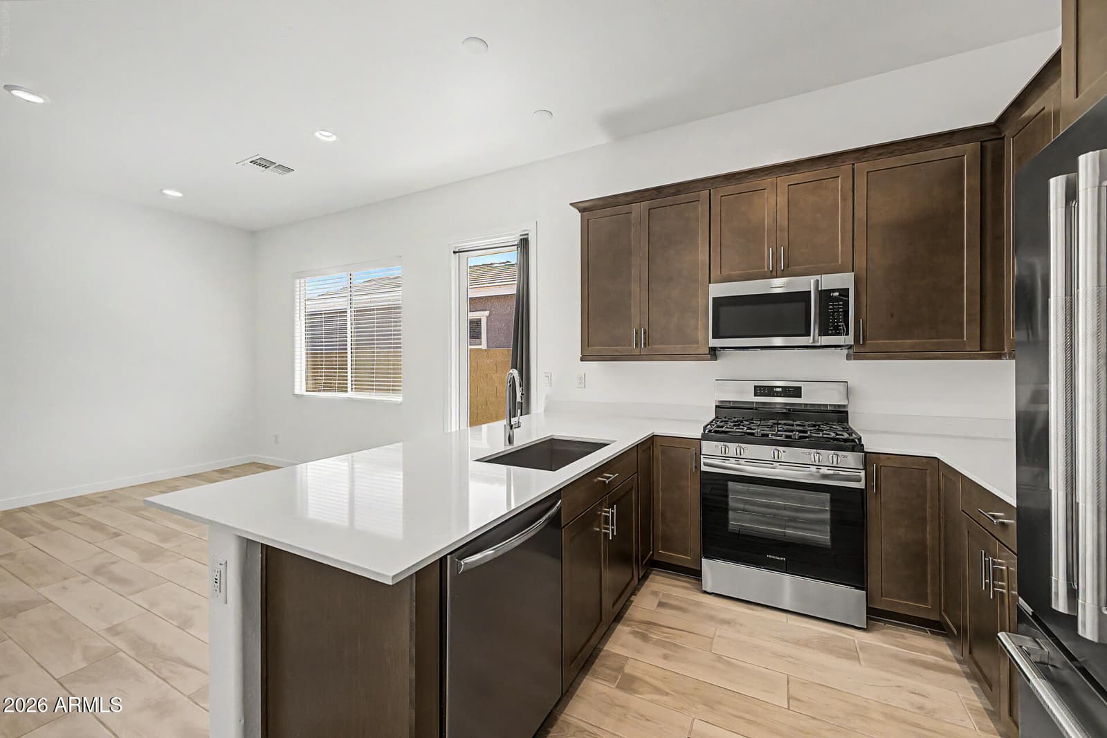 25832 N 77th Drive, Peoria, AZ 85383 — photo 37 of 48
